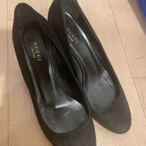 Gucci Women's Black Suede Heels